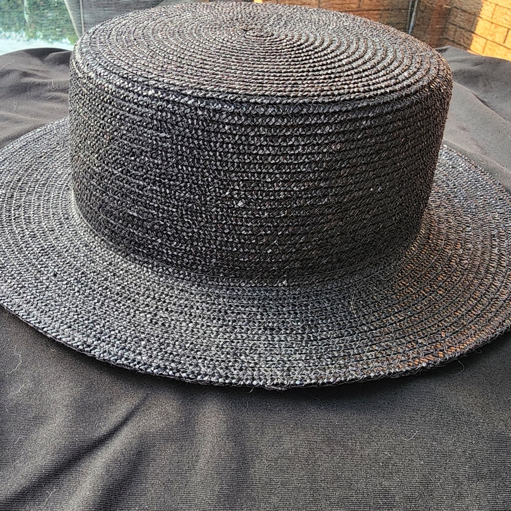 Vintage raffia hat